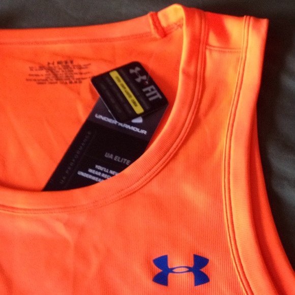 UNDER ARMOUR THANK - Picture 4 of 8